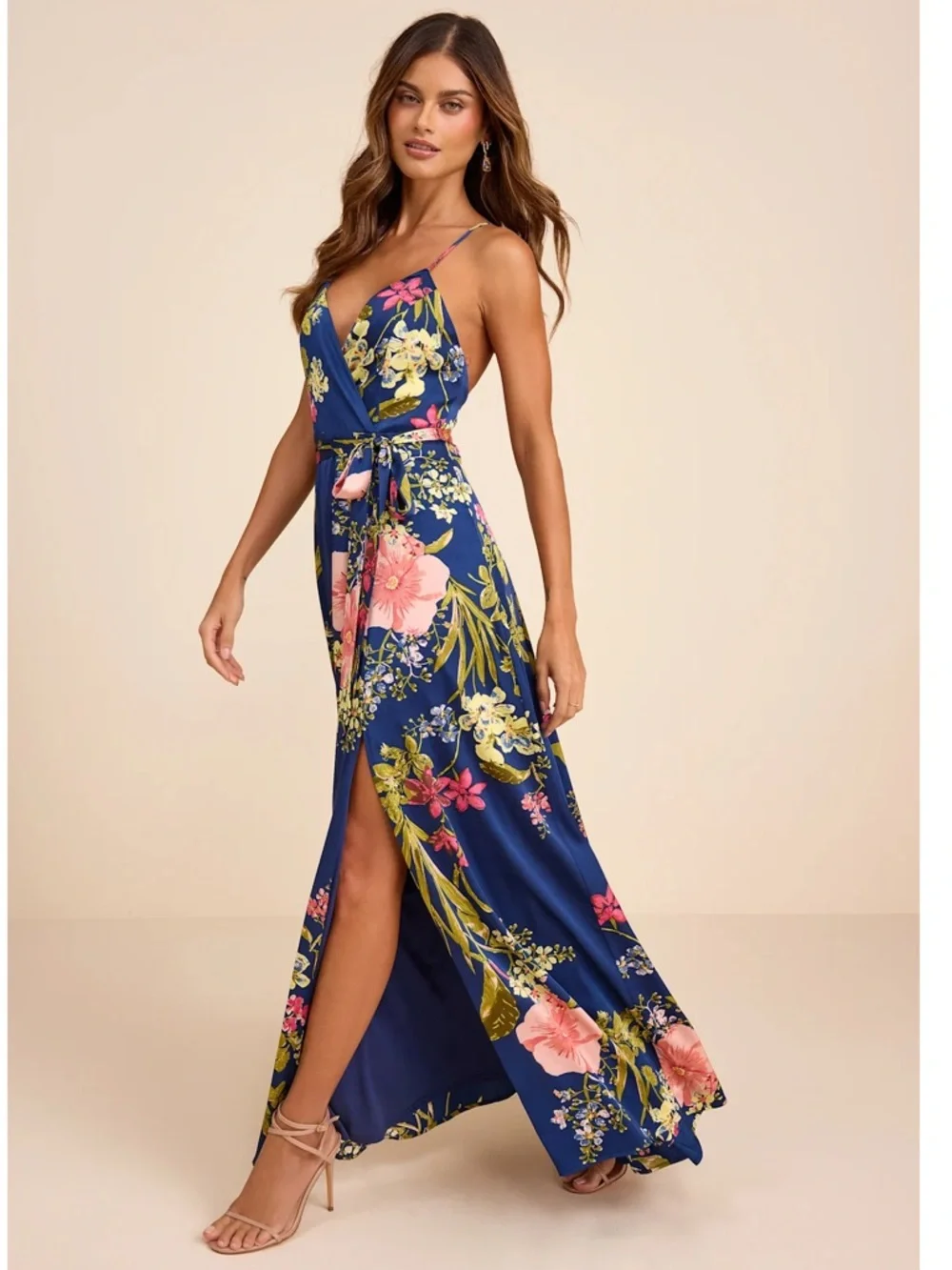 elegant summer wedding guest dresses Ever-Pretty Charming Short Sleeves V-Neck Mother of the Bride Dress with Floral Applique Indonesia Latex Women Dress Slim PLEASE SIZE UP A FULL SIZE FOR THIS DESIGNER:X-Large - 14 Romantic deep v